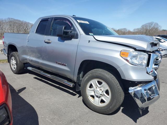 5TFUM5F18GX069149 - 2016 TOYOTA TUNDRA DOUBLE CAB SR/SR5 SILVER photo 4
