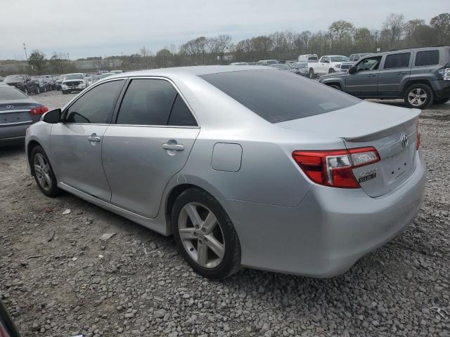 4T1BF1FK6EU422937 - 2014 TOYOTA CAMRY L SILVER photo 2