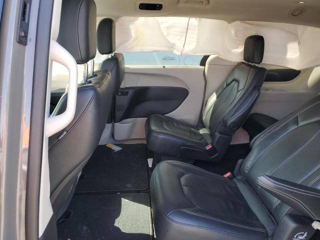 2C4RC1BG4NR109427 - 2022 CHRYSLER PACIFICA TOURING L GRAY photo 11