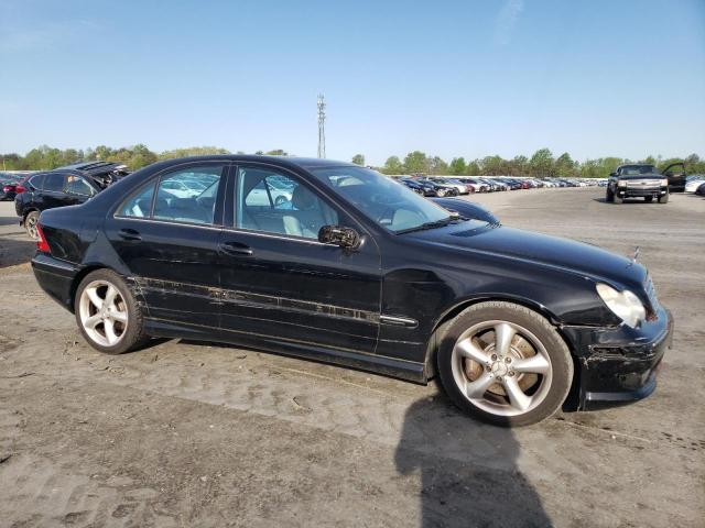 WDBRF40JX5F726800 - 2005 MERCEDES-BENZ C 230K SPORT SEDAN BLACK photo 4