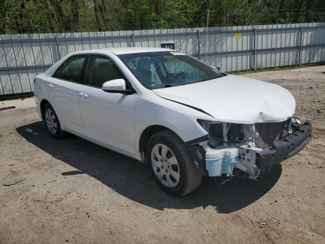 4T1BF1FK0CU577030 - 2012 TOYOTA CAMRY BASE WHITE photo 4