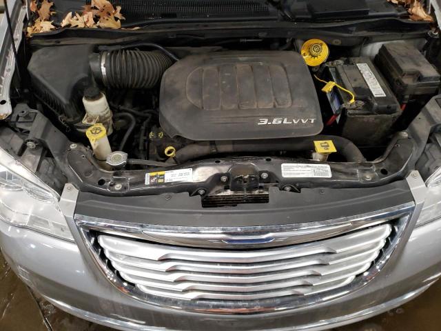 2C4RC1CG2FR657247 - 2015 CHRYSLER TOWN & COU TOURING L SILVER photo 12