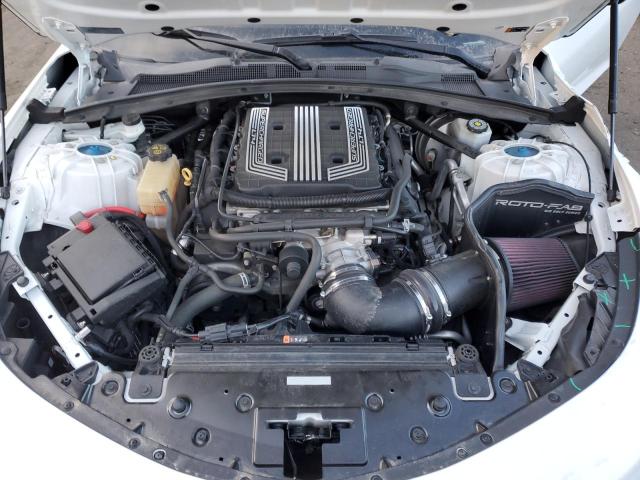 1G1FJ1R68J0155779 - 2018 CHEVROLET CAMARO ZL1 WHITE photo 11
