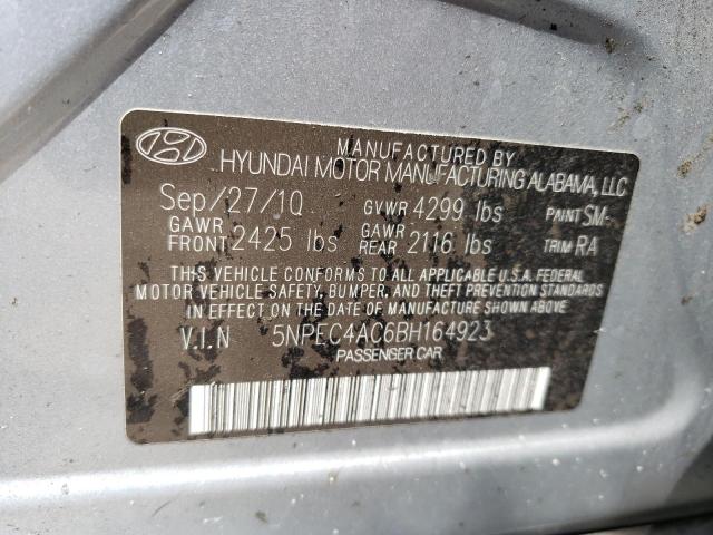 5NPEC4AC6BH164923 - 2011 HYUNDAI SONATA SE SILVER photo 12