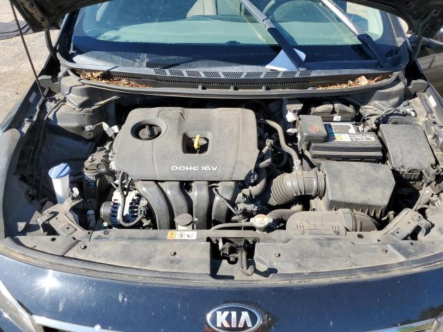 3KPFK4A76HE047060 - 2017 KIA FORTE LX BLACK photo 11