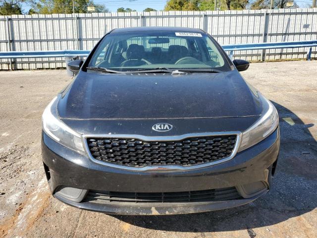 3KPFK4A76HE047060 - 2017 KIA FORTE LX BLACK photo 5