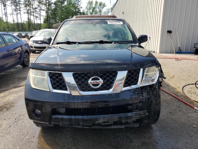 5N1AR18W55C746020 - 2005 NISSAN PATHFINDER LE 黑色 照片 5