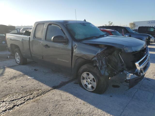 1GCRCSE08BZ147927 - 2011 CHEVROLET SILVERADO C1500 LT BLUE photo 4