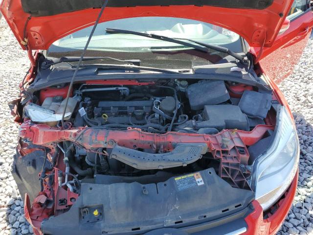 1FADP3K21DL373281 - 2013 FORD FOCUS SE RED photo 11