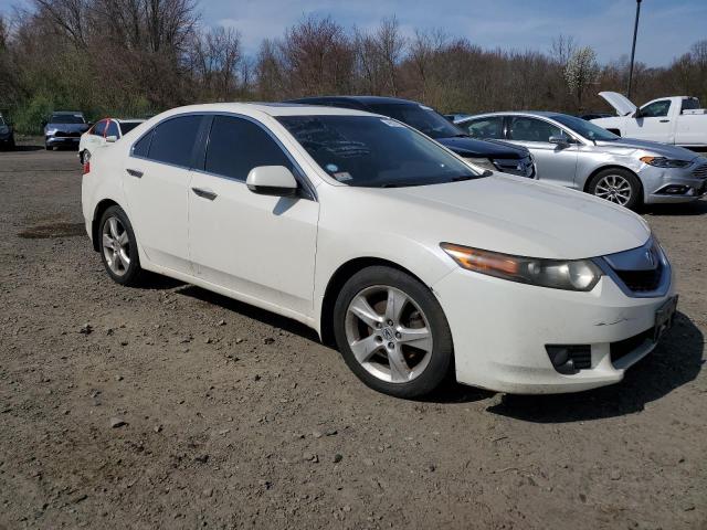 JH4CU2F66AC022947 - 2010 ACURA TSX WHITE photo 4