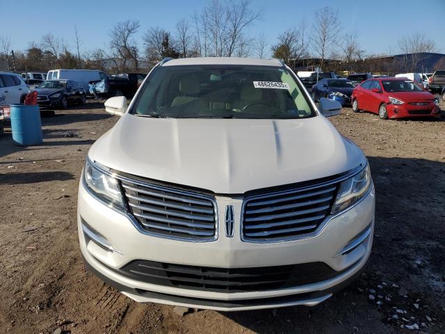 5LMCJ2D93GUJ21387 - 2016 LINCOLN MKC SELECT Weiß Foto 5
