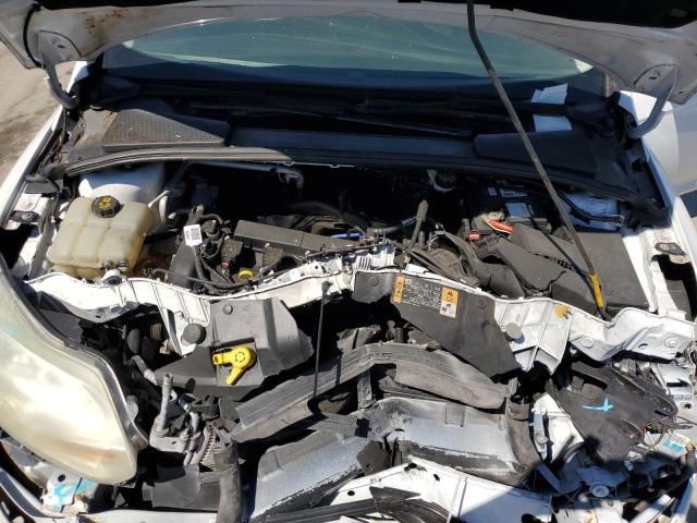 1FADP3K2XEL443989 - 2014 FORD FOCUS SE WHITE photo 11