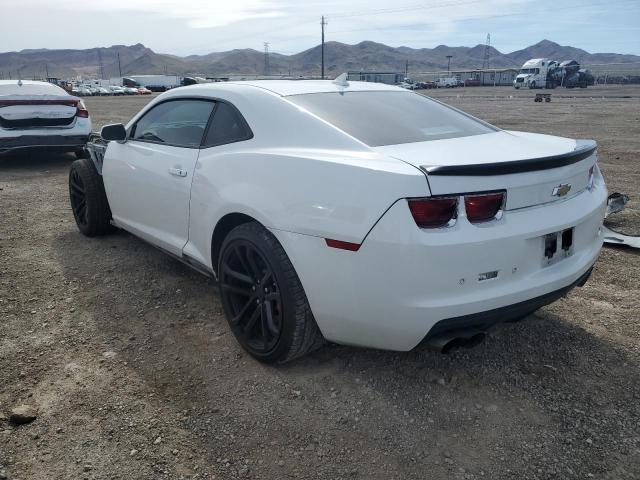 2G1FT1EW2D9237937 - 2013 CHEVROLET CAMARO 2SS WHITE photo 2