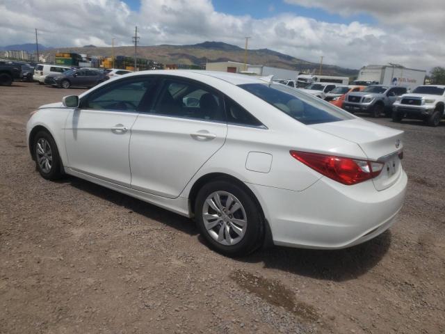 5NPEB4AC7BH172757 - 2011 HYUNDAI SONATA GLS WHITE photo 2