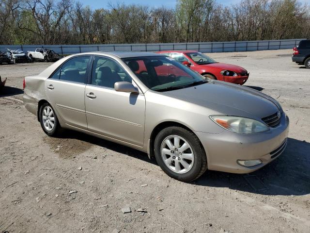 4T1BF32K13U560948 - 2003 TOYOTA CAMRY LE GOLD photo 4