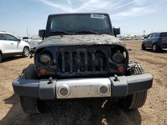 1C4AJWBG0CL172885 - 2012 JEEP WRANGLER SAHARA BLACK photo 5