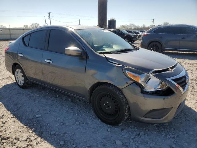 3N1CN7AP6KL800006 - 2019 NISSAN VERSA S Gris photo 4