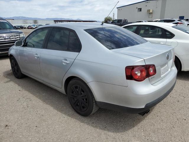 3VWJZ7AJXAM062608 - 2010 VOLKSWAGEN JETTA S SILVER photo 2