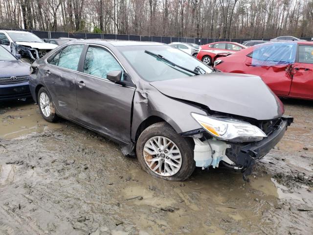 4T4BF1FK2GR524292 - 2016 TOYOTA CAMRY LE GRAY photo 4