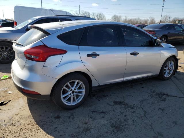 1FADP3K21HL216971 - 2017 FORD FOCUS SE SILVER photo 3