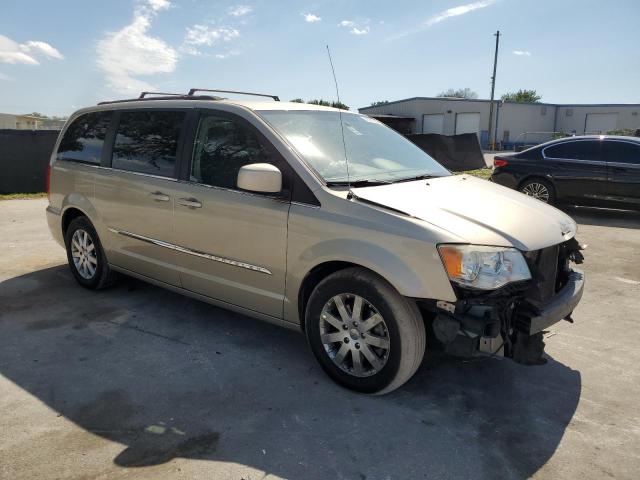 2C4RC1BG8GR212448 - 2016 CHRYSLER TOWN & COU TOURING TAN photo 4