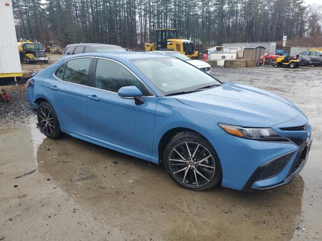 4T1G11AK5PU165607 - 2023 TOYOTA CAMRY SE NIGHT SHADE BLUE photo 4