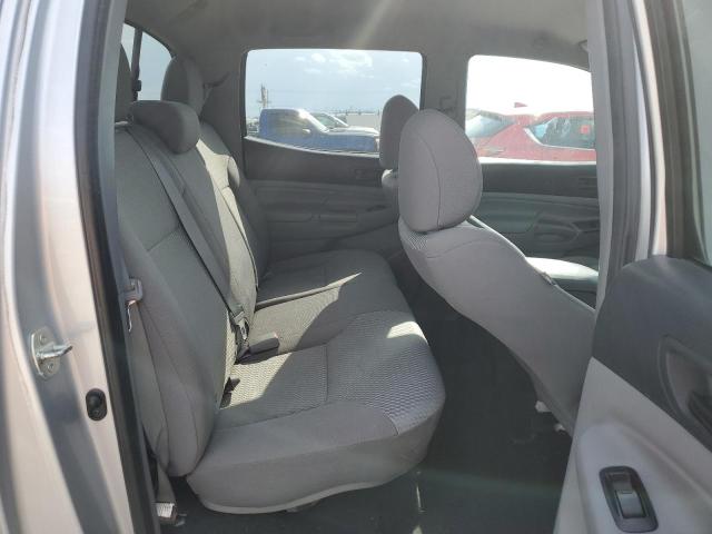 5TFJU4GN6DX048293 - 2013 TOYOTA TACOMA DOUBLE CAB PRERUNNER SILVER photo 10