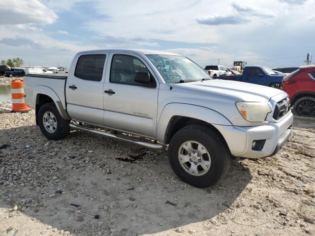 5TFJU4GN6DX048293 - 2013 TOYOTA TACOMA DOUBLE CAB PRERUNNER SILVER photo 4