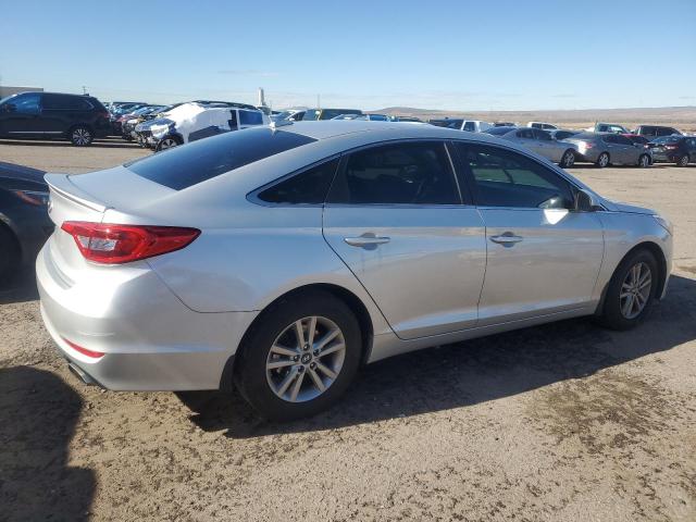 5NPE24AF8FH180091 - 2015 HYUNDAI SONATA SE SILVER photo 3