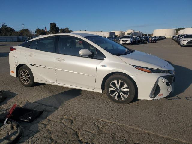 JTDKARFP3K3115725 - 2019 TOYOTA PRIUS PRIM 白色 照片 4