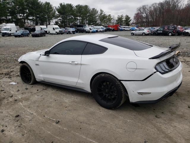 1FA6P8CF6K5121986 - 2019 FORD MUSTANG GT WHITE photo 2