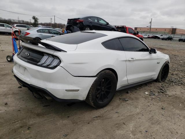 1FA6P8CF6K5121986 - 2019 FORD MUSTANG GT WHITE photo 3