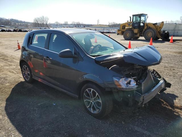 1G1JD6SB9H4111699 - 2017 CHEVROLET SONIC LT GRAY photo 4