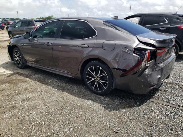 4T1G11AK2PU118468 - 2023 TOYOTA CAMRY SE NIGHT SHADE GRAY photo 2