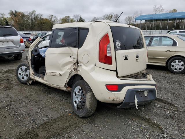 KNDJT2A58D7766458 - 2013 KIA SOUL CREAM photo 2