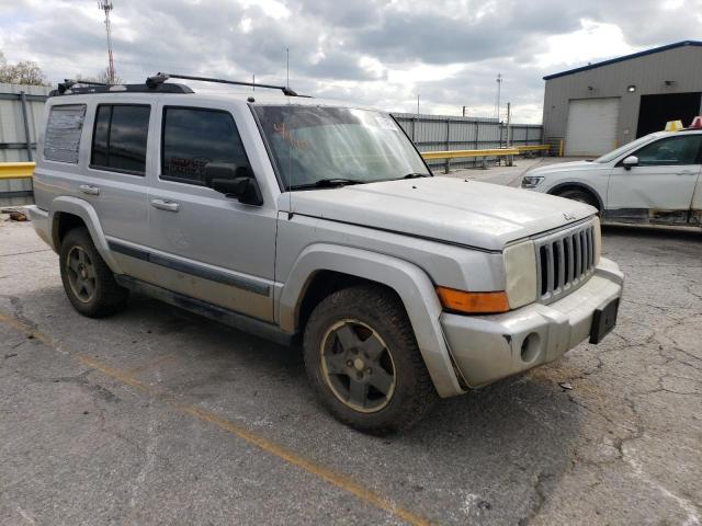 1J8HG48K07C697750 - 2007 JEEP COMMANDER SILVER photo 4