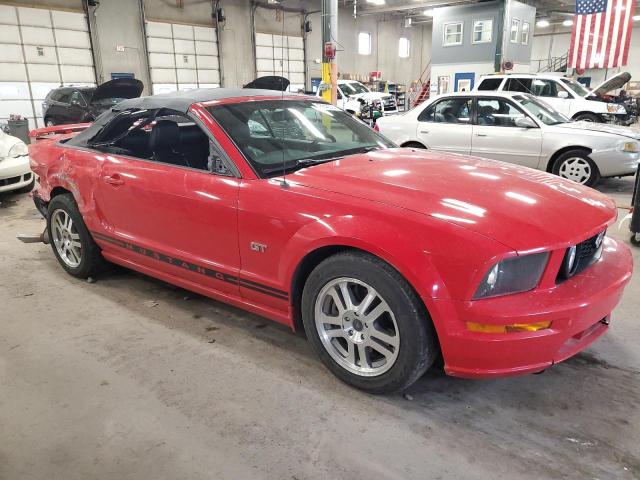 1ZVFT85H155245766 - 2005 FORD MUSTANG GT RED photo 4