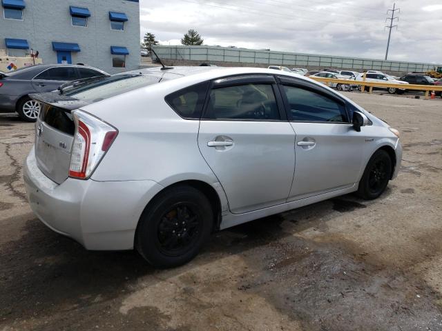 JTDKN3DU6F0440449 - 2015 TOYOTA PRIUS SILVER photo 3