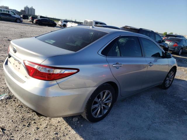 4T1BF1FK4HU405526 - 2017 TOYOTA CAMRY LE SILVER photo 3