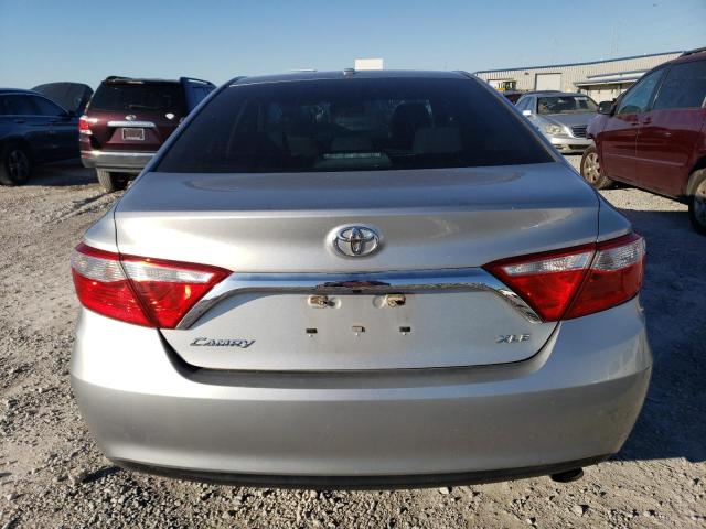 4T1BF1FK4HU405526 - 2017 TOYOTA CAMRY LE SILVER photo 6