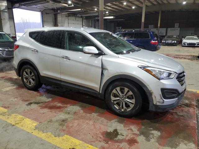 5XYZTDLBXGG338240 - 2016 HYUNDAI SANTA FE S SILVER photo 4