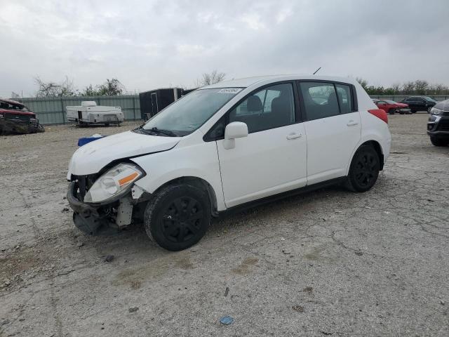 3N1BC1CP5BL397423 - 2011 NISSAN VERSA S WHITE photo 1