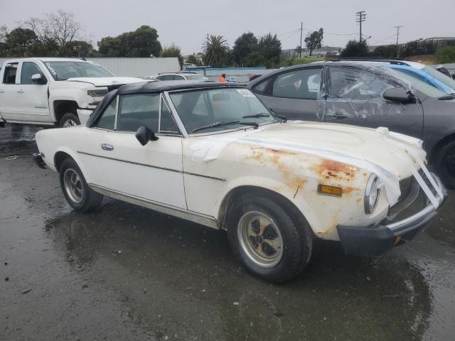 124CS20149620 - 1979 FIAT SPIDER WHITE photo 4