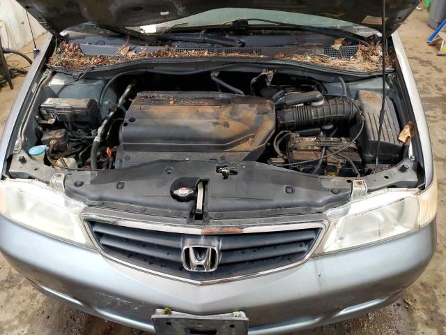 5FNRL185X2B042717 - 2002 HONDA ODYSSEY LX SILVER photo 12