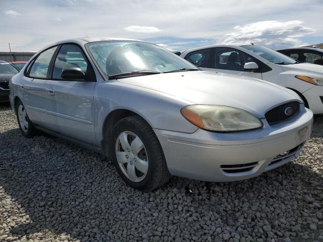 1FAFP53U87A130443 - 2007 FORD TAURUS SE SILVER photo 4