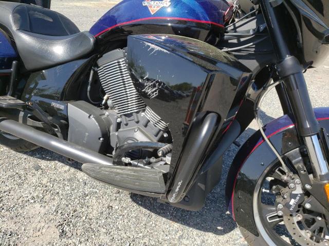 5VPDW36N0E3034239 - 2014 VICTORY MOTORCYCLES CROSS COUN Синий фото 9