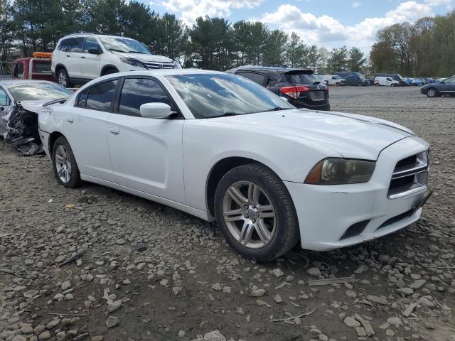 2B3CL3CG7BH508447 - 2011 DODGE CHARGER WHITE photo 4