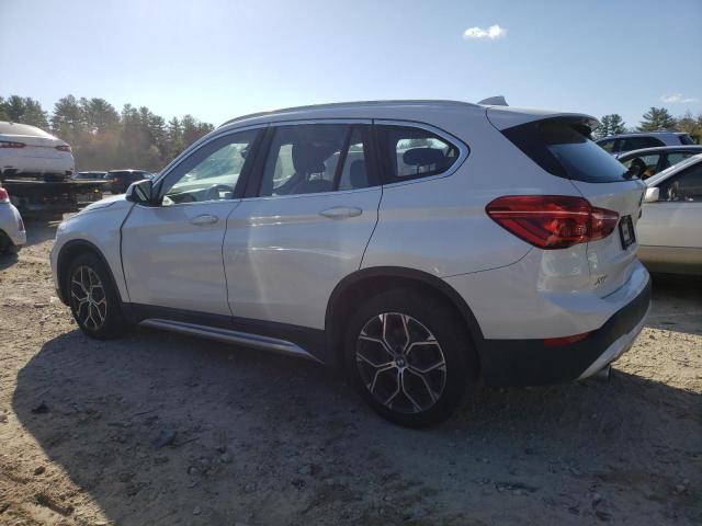 WBXJG9C0XM5S11945 - 2021 BMW X1 XDRIVE28I WHITE photo 2