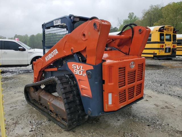 1001606 - 2010 KUBO SKID STEER ORANGE photo 4