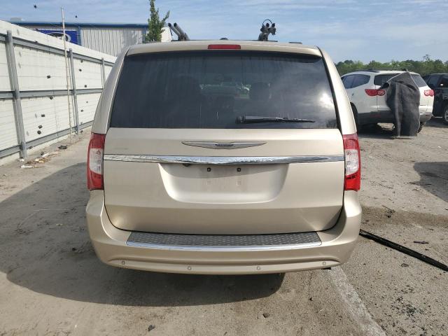 2C4RC1CG4DR569541 - 2013 CHRYSLER TOWN & COU TOURING L BEIGE photo 6